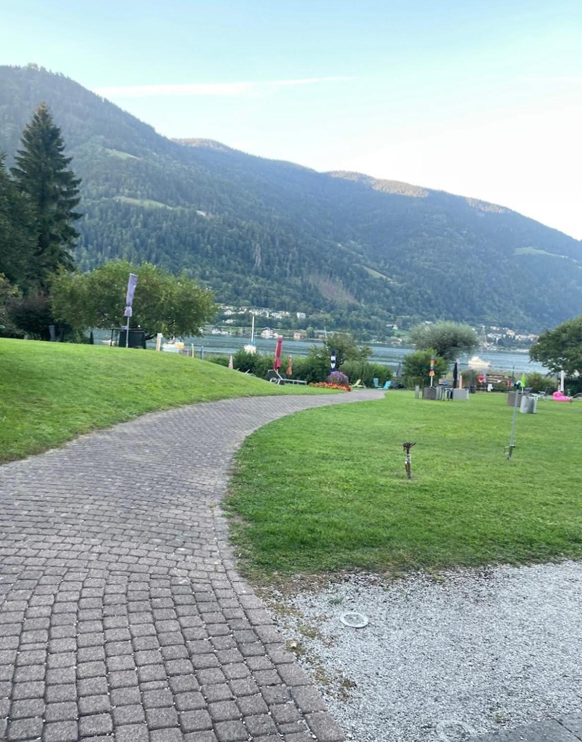 Apartment Am Ossiachersee Mit Eigenem Seezugang Landskron Екстер'єр фото